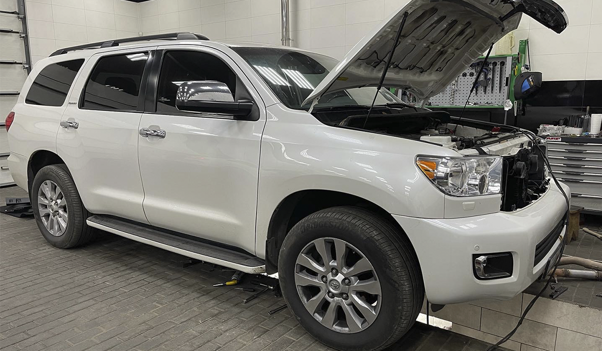 Технические характеристики TOYOTA SEQUOIA 5.7 VVT-i